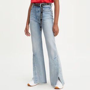 Levi’s Ribcage Split Flare Jeans
